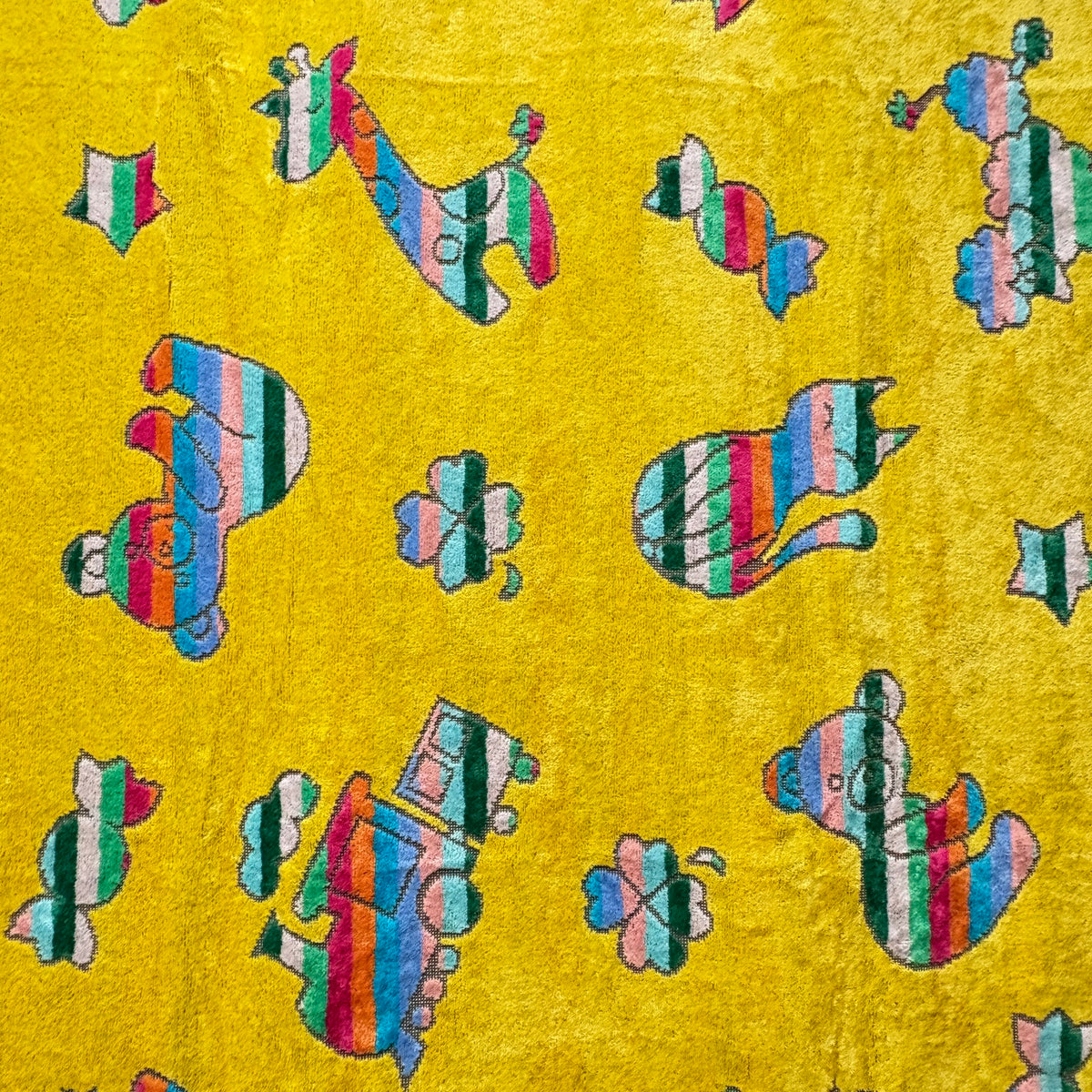 インテリアタオル小   キャンディポップ イエロー  100×180cm
